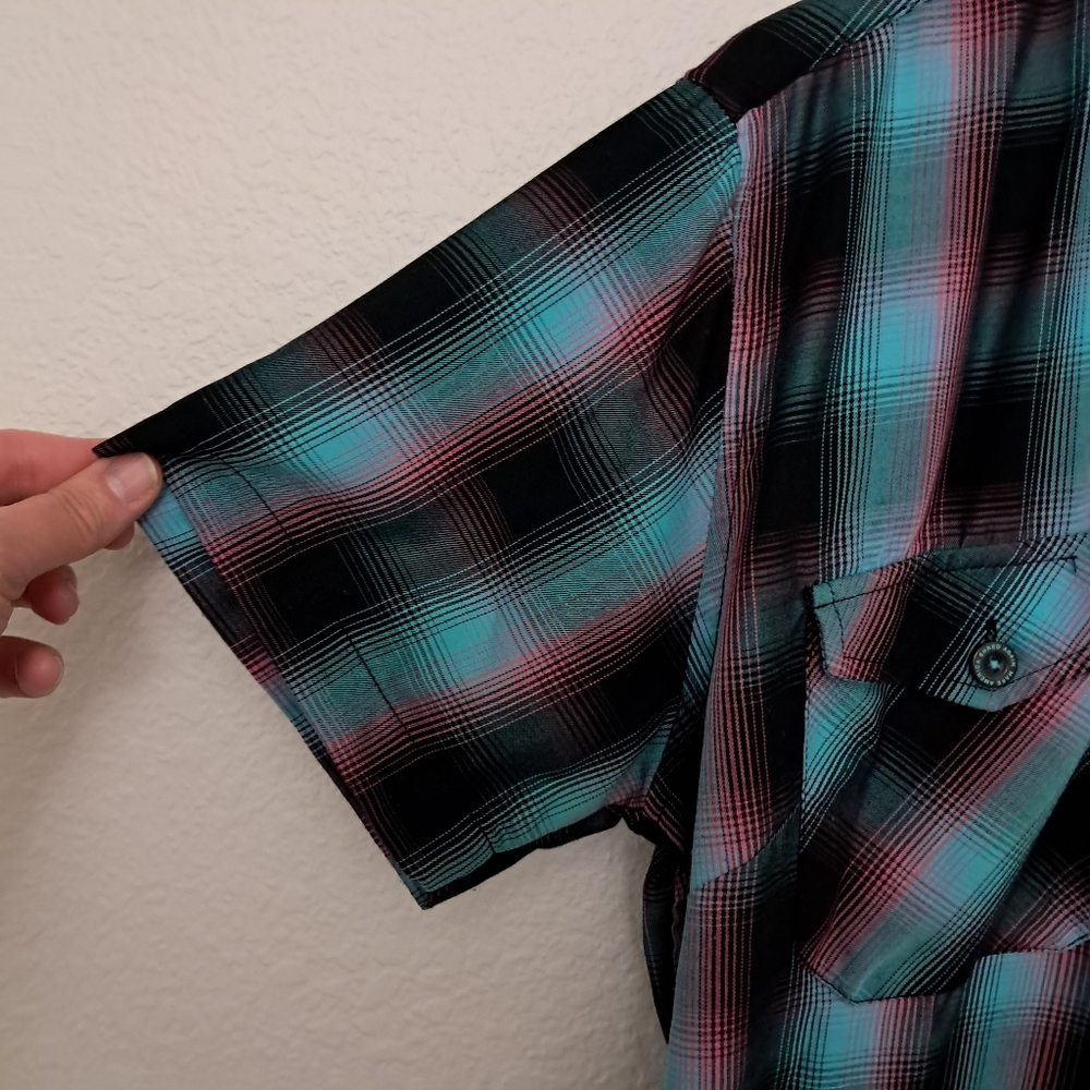 Women's Dixxon Shreddy Plaid  Button Down Shirt - Picture 3 of 10